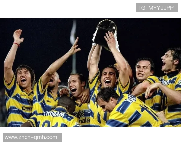 巴黎圣日耳曼三冠荣耀之夜蓝黑军团再遭决赛失利